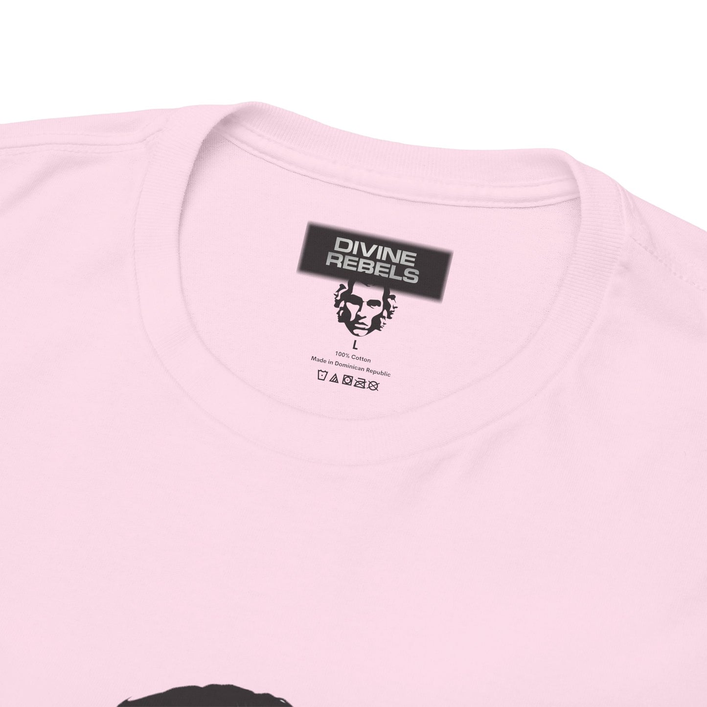 Captain Blackbeard (Edward Teach / Thatch) T-Shirt - Divine Rebels Studio