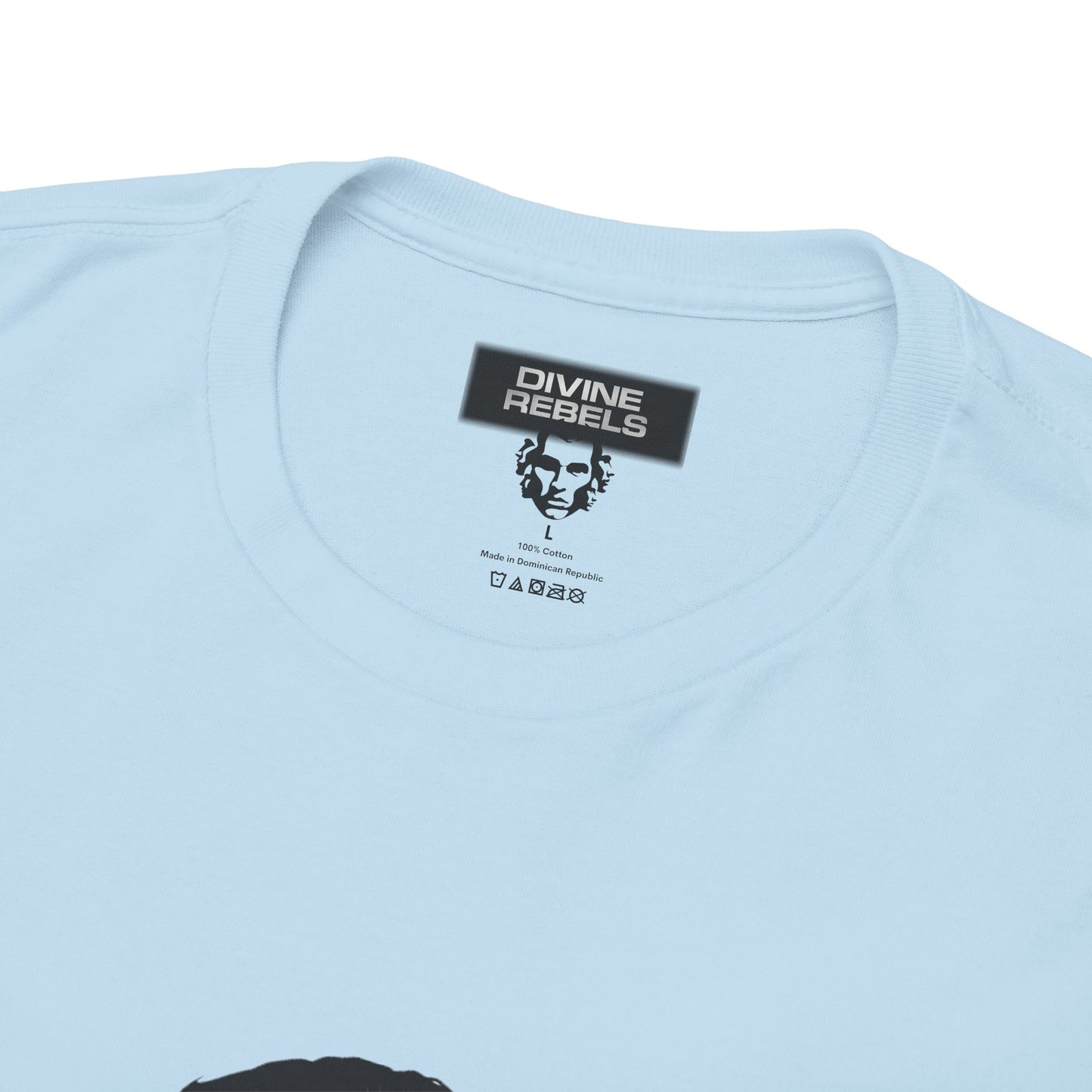 Captain Blackbeard (Edward Teach / Thatch) T-Shirt - Divine Rebels Studio